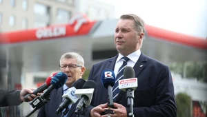 Przemysław Czarnek podczas konferencji prasowej