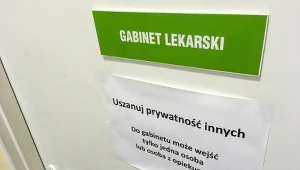 Pracownicy w Polsce często idą na zwolnienie lekarskie w poniedziałki i w piątki