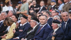 Prezydent Karol Nawrocki oddał hołd powstańcom w przeddzień 82. rocznicy wybuchu Powstania Warszawskiego