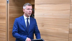 Péter Magyar przekazał, że elektrownia jądrowa w miejscowości Paks może zostać wyłączona. 