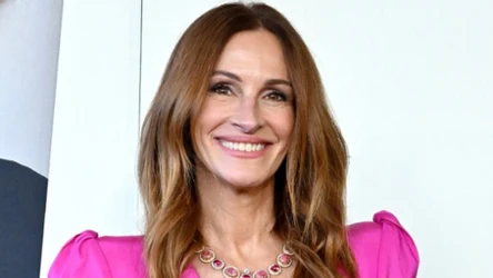 Julia Roberts już nosi modne "dziwne" baleriny. Gwiazdę widziano w nich na ulicach Nowego Jorku