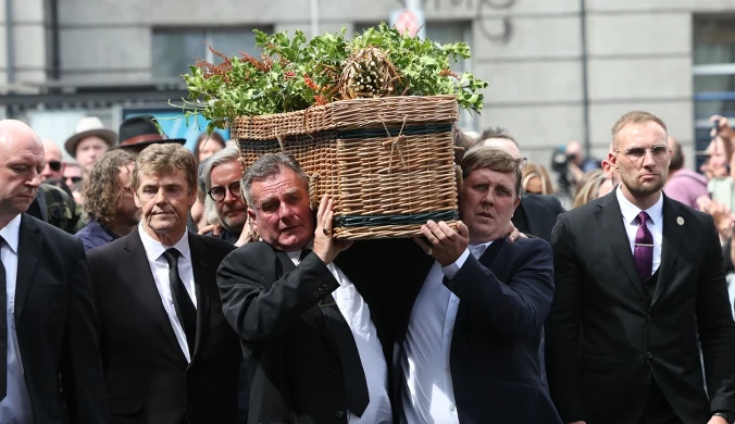 Irlandia pogrążona we łzach. Pogrzeb Glena Hansarda