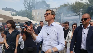 Mateusz Morawiecki na zorganizowanym przez siebie grillu