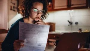Karty ostrzegają przed kosztownym błędem. Sprawdź swój horoskop finansowy