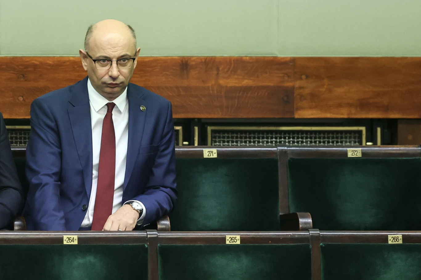 Senat nie zgodził się na powołanie dr. Mateusza Szpytmy na stanowisko prezesa Instytutu Pamięci Narodowej Dr. Mateusz Szpytma na sali sejmowej.