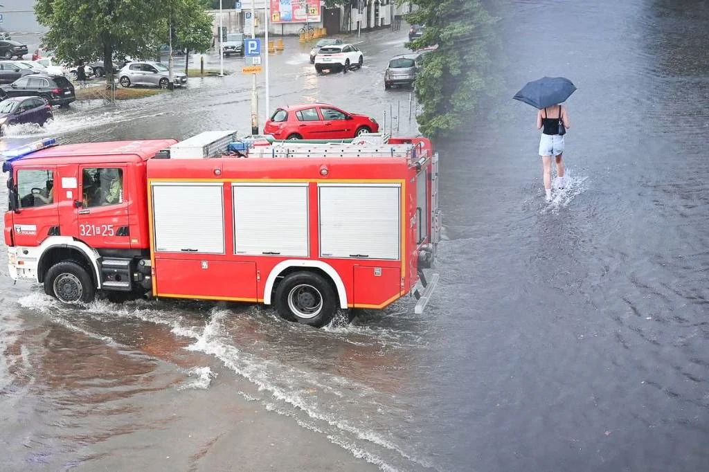 Skutki nawałnic, które przeszły nad Rzeszowem. Zdj. st. bryg. Marcin Betleja Zalane ulice w Rzeszowie. Nad miastem przeszła nawałnica.