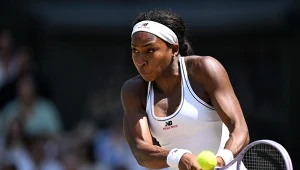 Andriejewa zeszła z kortu, Gauff wkroczyła do akcji. 76 minut i koniec
