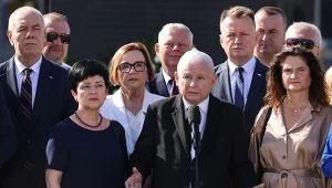 Obchody miesięcznicy smoleńskiej w Warszawie