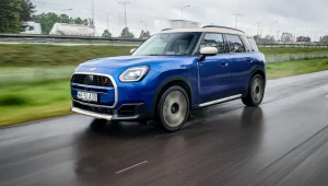 Mini Countryman S ALL4 to gokart do jazdy w terenie. 7,1 s do setki