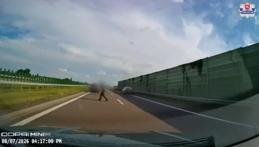Pieszy przechodził przez drogę ekspresową. Sprawą zajmują się lubelscy policjanci