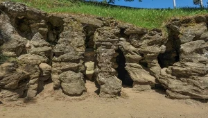 Grota Mechowska jest geologiczną osobliwością w Europie Północnej