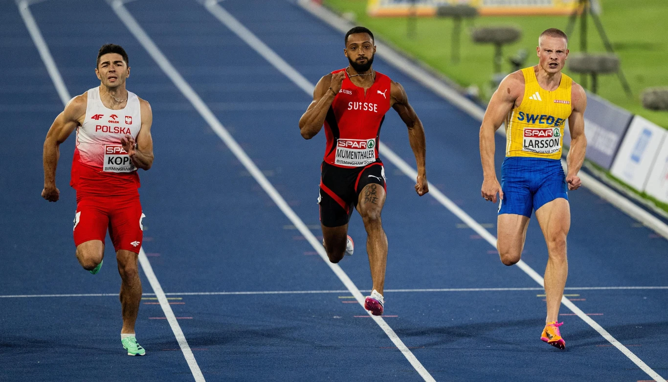 Dominik Kopeć mógł mówić o wielkim szczęściu, któremu dopomógł w finale biegu na 100 m article cover