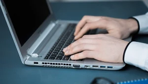 Dane 19 mln Polaków w rękach hakerów? Premier zabiera głos w sprawie ataku