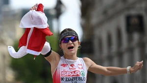 Triumfująca Katarzyna Zdziebło. Polka po raz drugi wicemistrzynią Europy