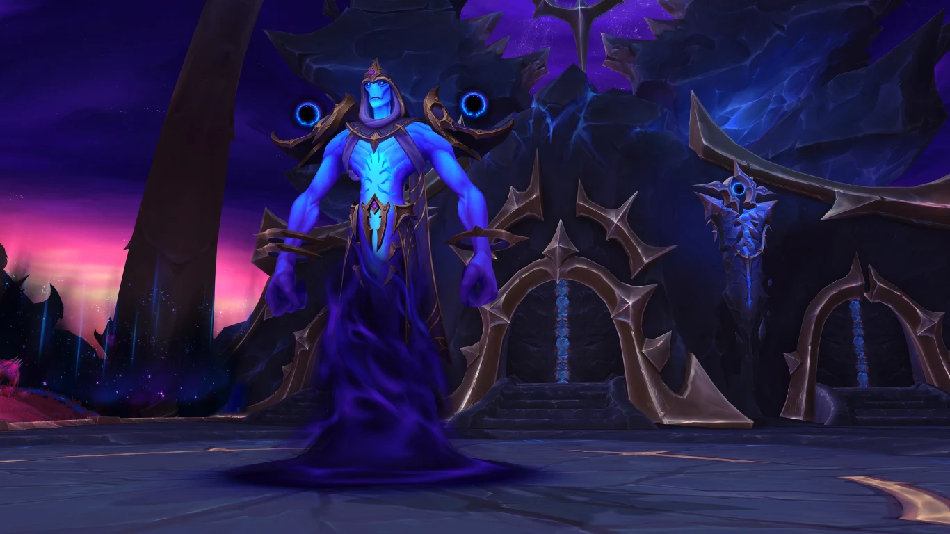World of Warcraft: Midnight - The Curse of Ula'tek Potężna, humanoidalna postać o niebieskiej skórze i świecących oczach, ubrana w ciemny, magiczny strój, stoi w centrum ciemnego, mistycznego pomieszczenia wypełnionego magicznymi symbolami i gotycką architekturą.