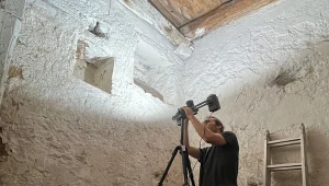 Niezwykłe odkrycie w piwnicy. Archeolodzy znaleźli średniowieczny statek