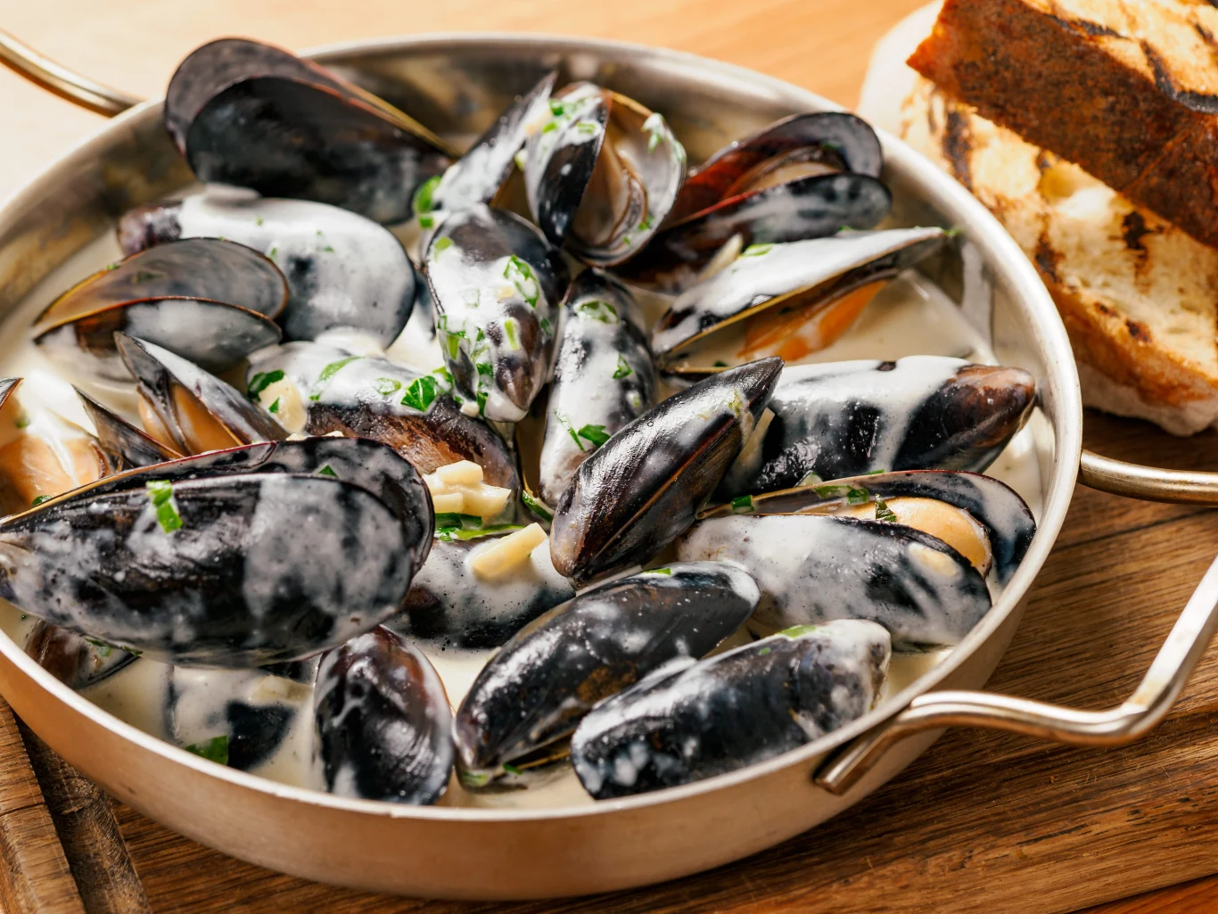 W Europie się nimi zajadają. Mule mają mnóstwo białka i kwasów omega-3, a mało kalorii