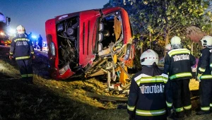 Wypadek autokaru na Węgrzech. Zakończyło się posiedzenie aresztowe ws. kierowcy