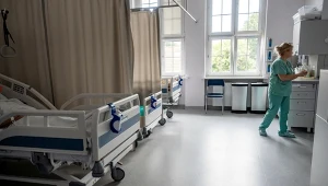 Od czego zależy wysokość wynagrodzenia pielęgniarki i położnej? 