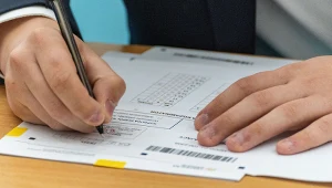 Matura poprawkowa 2026 z języka polskiego. Powtórka z motywów literackich 