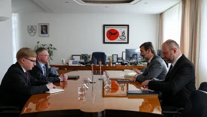 Minister spraw zagranicznych Słowacji Juraj Blanar rozmawiał w czwartek z rosyjskim ministrem nauki i szkolnictwa wyższego Walerijem Falkowem