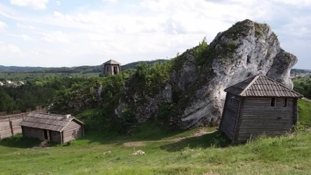 Rekonstrukcja słowiańskiego grodu na Górze Birów pozwala na prawdziwą podróż w czasie