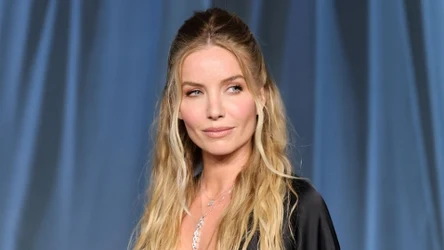Annabelle Wallis