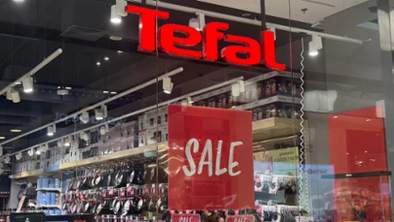 Carrefour przecenił patelnię Tefal do 69,99 zł. Ten model może posłużyć przez lata
