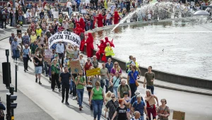 W niedzielnym proteście klimatycznym w Szwecji wzięło udział ok. 10 tys. osób