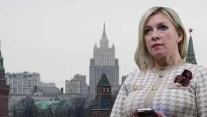 Na zdj. rzeczniczka rosyjskiego MSZ Marija Zacharowa. W tle siedziba MSZ w Moskwie