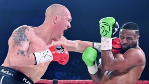 Michał Cieślak tutaj podczas ostatniej wygranej walki z Jeanem Pascalem. Pokonał legendę w czwartej rundzie przez nokaut