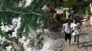 W powodzi błyskawicznej w Nepalu zginęły setki osób, a ponad tysiąc uważa się za zaginione. Możliwe będą kolejne osuwiska w regionie