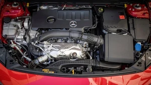 Silnik Mercedesa M260 ma słaby punkt, który ujawnia się po 100 tys. km