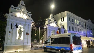 Zbrodnia na Uniwersytecie Warszawskim. Sąd umorzył postępowanie