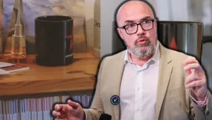 Niecodzienny widok u niemieckiego polityka. Chciał zablokować nagranie