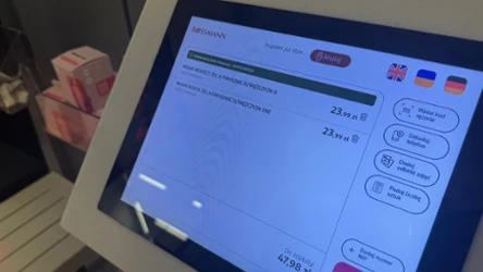 Rossmann mocno przecenił znaną polską markę. Kosmetyki do włosów nawet 16 zł taniej