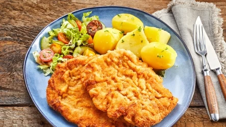 Schabowe wychodzą zbyt suche? Warto wypróbować inny rodzaj mięsa.