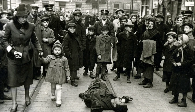 Ulica w getcie warszawskim, 1941