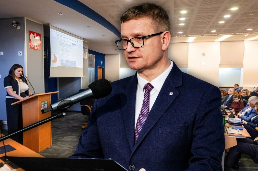 Częstochowa. Zebrano podpisy pod wnioskiem o referendum. Chcą odwołać Matyjaszczyka (na zdj. Krzysztof Matyjaszczyk) Prezydent Częstochowy Krzysztof Matyjaszczyk na tle posiedzenia rady miasta.