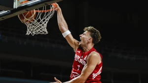 Ten gracz jest na ustach całej Polski. Walczy o grę w NBA