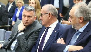 Mieczysław Nowicki został "pomazańcem" prezesa Radosława Piesiewicza. Opozycja liczy na jego pomoc.