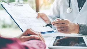 Ile można być na L4? Kodeks pracy przewiduje limity w zależności od stażu pracy czy choroby