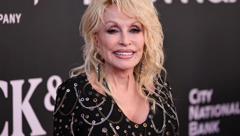 Gwiazda Dolly Parton w Alei Sław została zniszczona! Władze prędko zareagowały i wymienią ją na nową