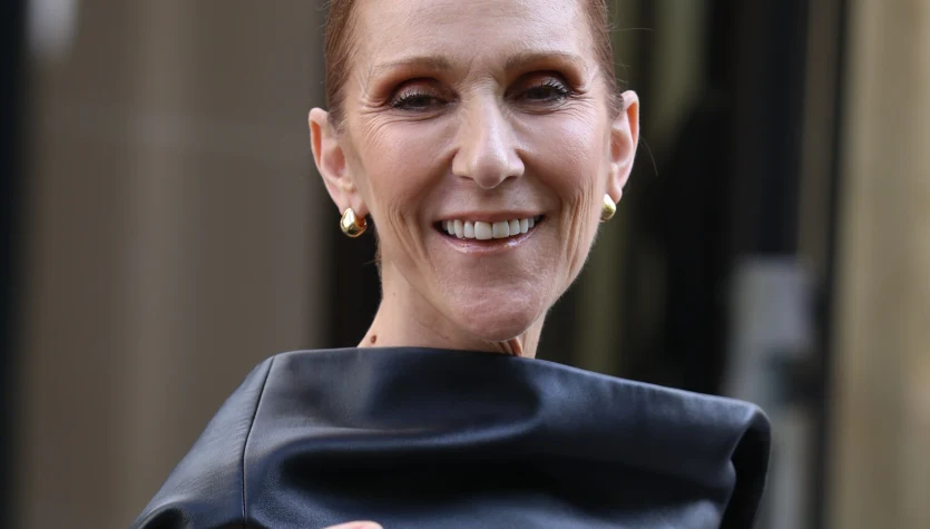 Nowe nagrania z Celine Dion obiegły internet! Schorowana gwiazda tańczy i śpiewa na ulicach Paryża