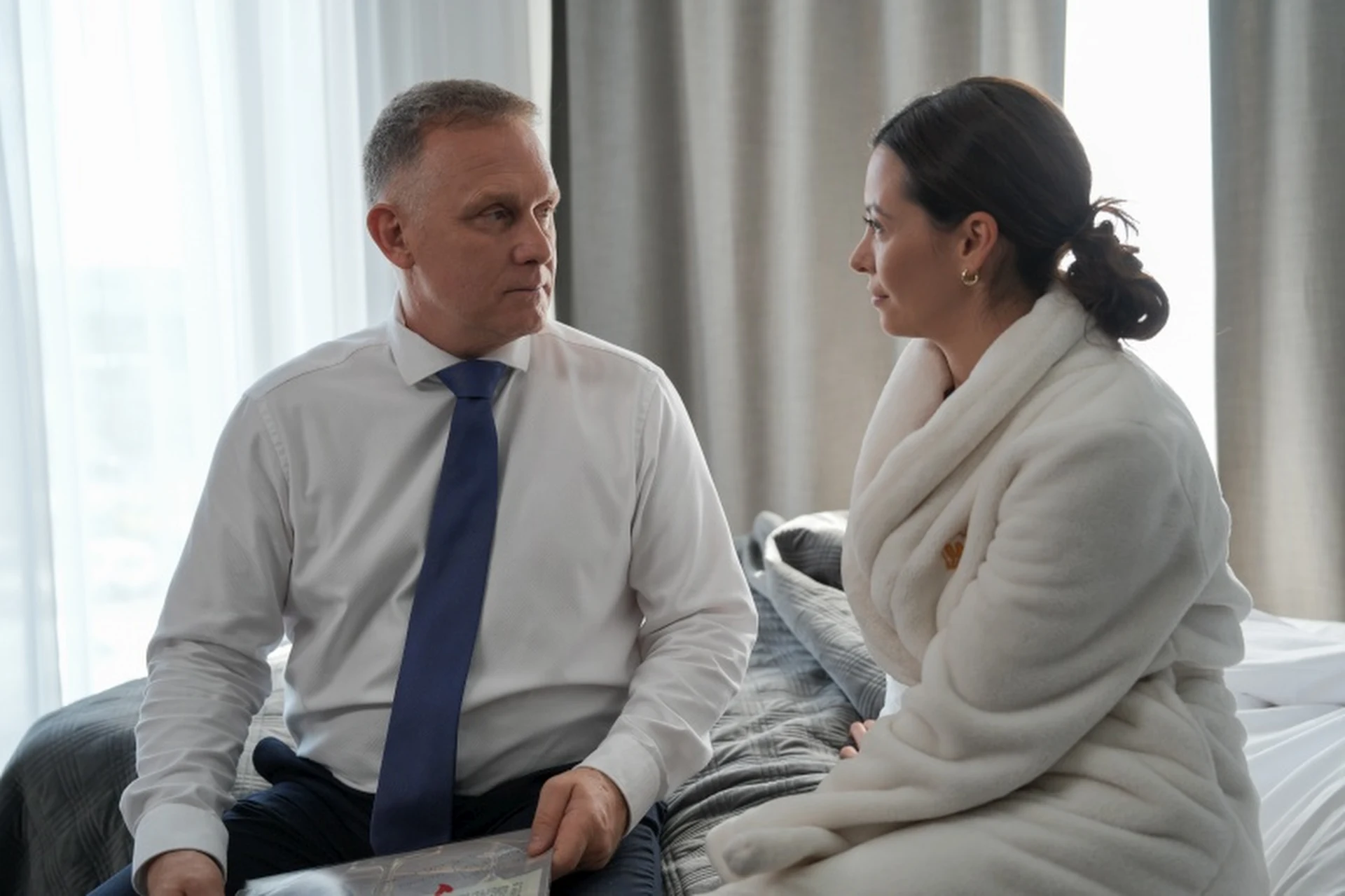Romans Artura (Robert Moskwa) i Joanny (Dominika Sakowicz) nabierze rumieńców