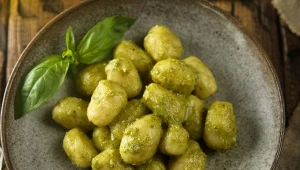 Jak zrobić gnocchi z cukinią we włoskim stylu?