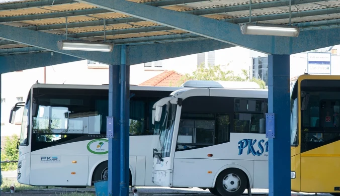 ZSK ma połączyć Polskę koleją. Bez autobusów plan może nie zadziałać