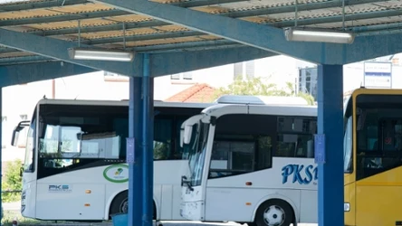ZSK ma połączyć Polskę koleją. Bez autobusów plan może nie zadziałać