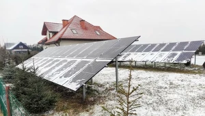 Fotowoltaika jesienią i zimą. Ile prądu wytworzą wtedy panele?