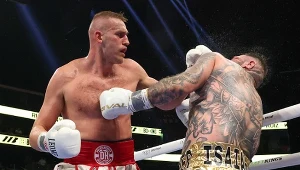 Damian Knyba wrócił do wielkiego boksu, Polak do wiwatu pokonał Andy'ego Ruiza juniora